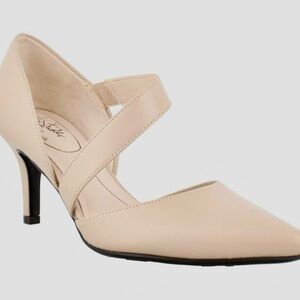 Life Stride Pumps